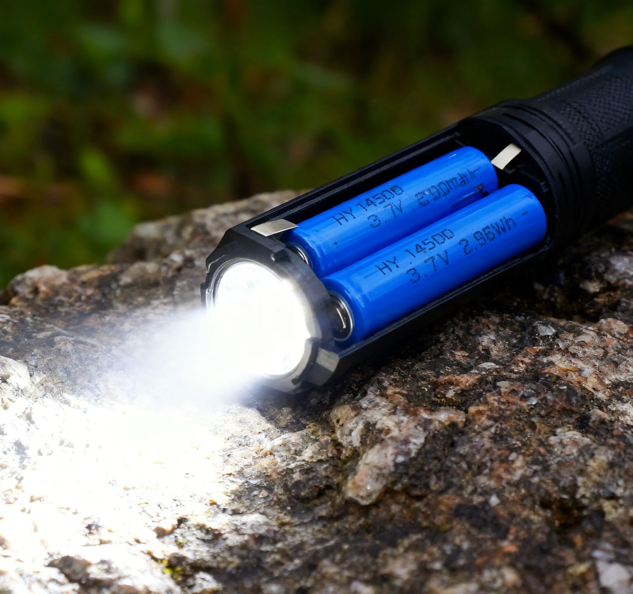 4500 3.7V 800mAh Pre-Tabbed Li - مراجعة Useful Diy Electronics وسعره